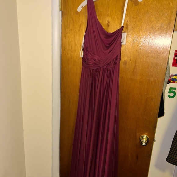 maroon bridesmaid dresses david's bridal Beautiful burgundy bridesmaidss in V Neck Long Wine David's Bridal  bridesmaid dresses